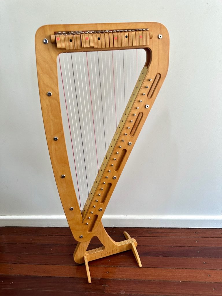 Harp E